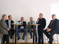 v.l.n.r.: Klaus-Dieter Schulze, Dr. Roland Adelmann, Mario Krüger, Marcus Rümmler, Friedel Frechen, Stefan Czogalla (Foto: © Archiv komba gewerkschaft nrw)